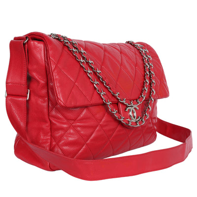Quilted Caviar Leather XL Classic Flap Messenger Bag Red