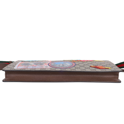 GG Supreme Messenger Courrier Blind for Love Crossbody Bag