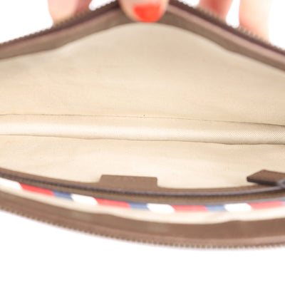 GG Supreme Messenger Courrier Blind for Love Crossbody Bag