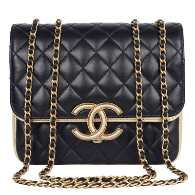 Double Flap Bag Quilted Lambskin Medium