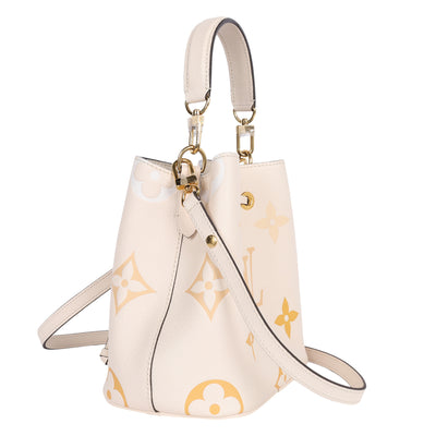 Monogram Giant By The Pool NéoNoé BB