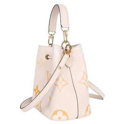 Monogram Giant By The Pool NéoNoé BB