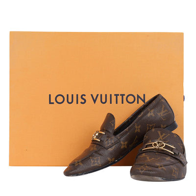 Upper Case Flat Loafer 36 US6.5