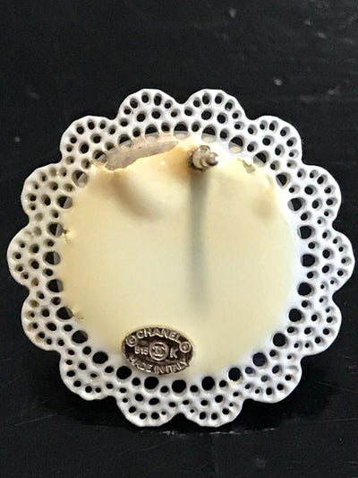 CC Pearl Flower Pierced Earrings