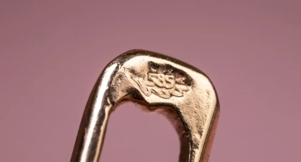What Does 585 Mean on Jewelry? A Deep Dive Into Gold Purity